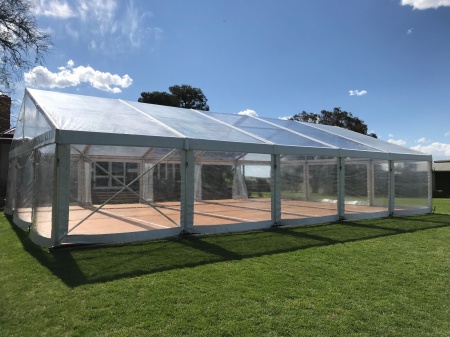10m_x_15m_clear_roof_and_wall_marquee_with_intergrated_flooring