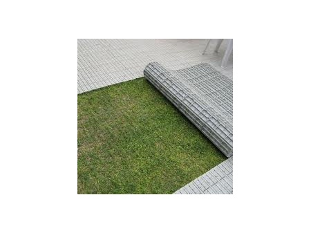 pro_floor_on_grass