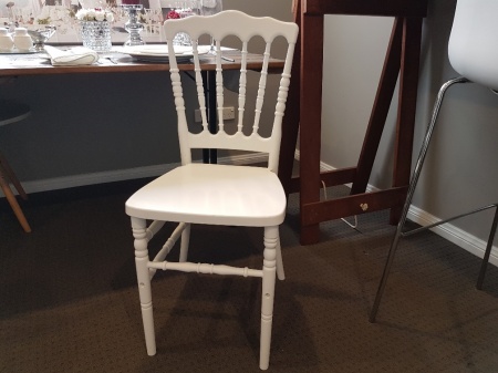 white_napoleon_chair2